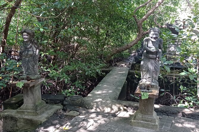 Sanur Village E-bike Tour: Family-Friendly Adventure - Turtle conservation at the beach: education you can feel