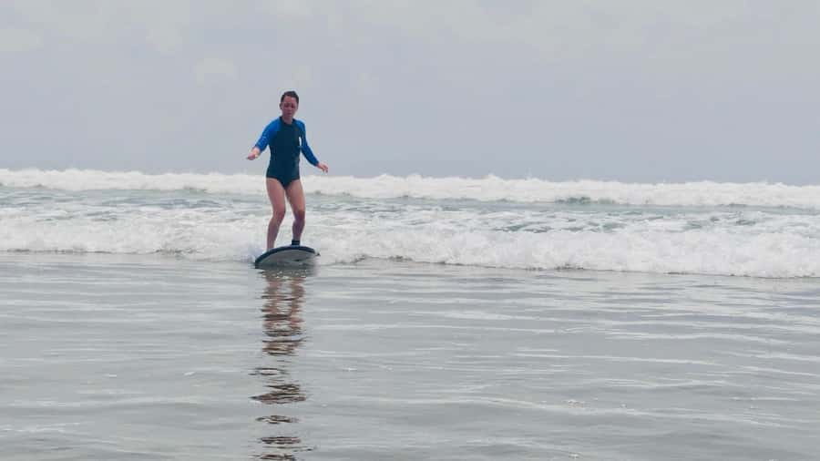 Seminyak: 2-Hour Surf Lesson in Seminyak for All Levels - Timing in Seminyak: Tide Rules, and Flexibility Helps