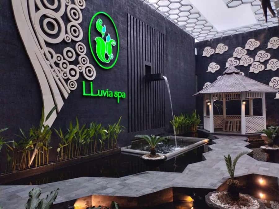 Seminyak: Bali Spa Experience with Transfers at Lluvia Spa - From Circle K pickup to a calmer Bali pace