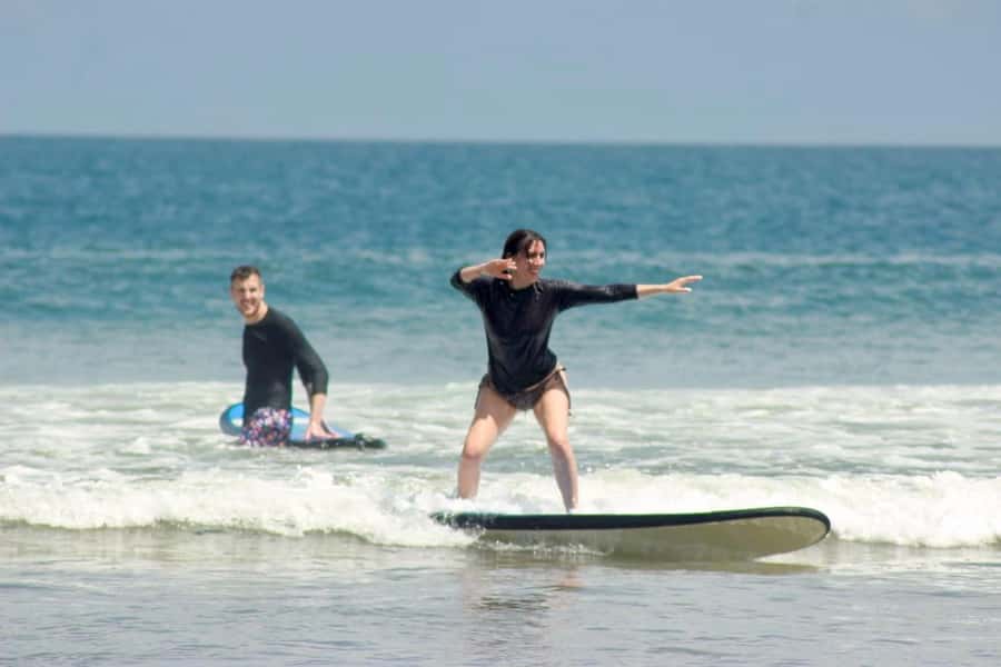 Seminyak: Beginner Surf Lesson with Pro Instructor - Where you meet in Seminyak and how the 2 hours usually unfold