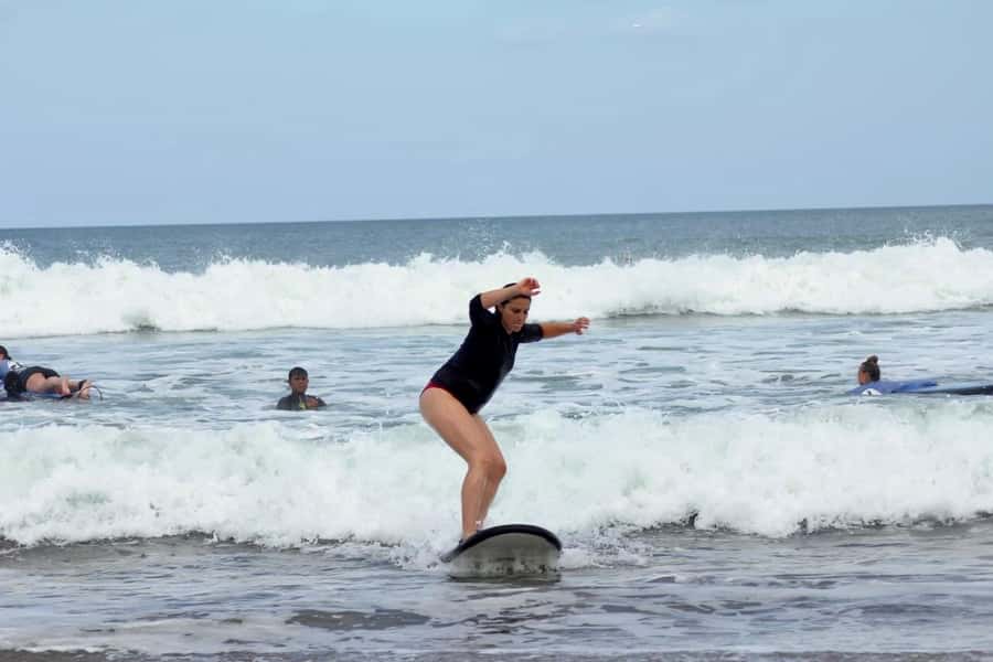Seminyak: Beginner Surf Lesson with Pro Instructor - What to avoid and how to make it smooth