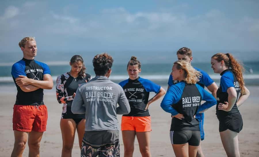 Seminyak: Surf Lesson for all Levels (Small Groups/Private) - How coaching changes from beginner to advanced