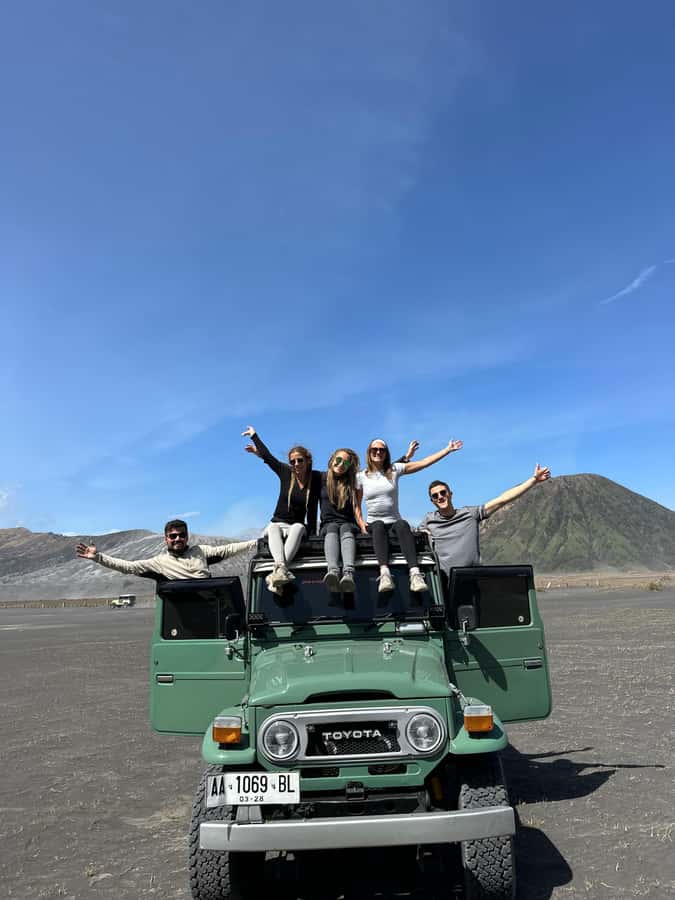 SHARED Bromo Jeep Tour include tickets From MALANG - Sunrise at the Bromo viewpoint, built around the colors of dawn