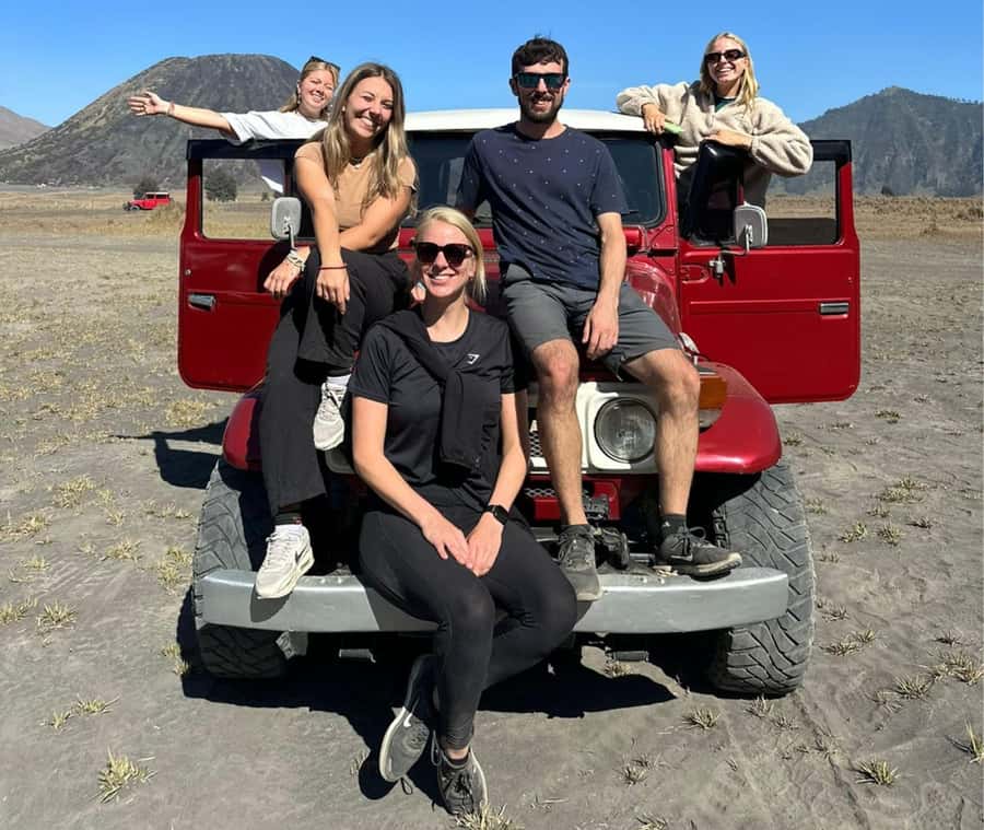 SHARED Bromo Jeep Tour include tickets From MALANG - The human side: what the driver experience usually feels like