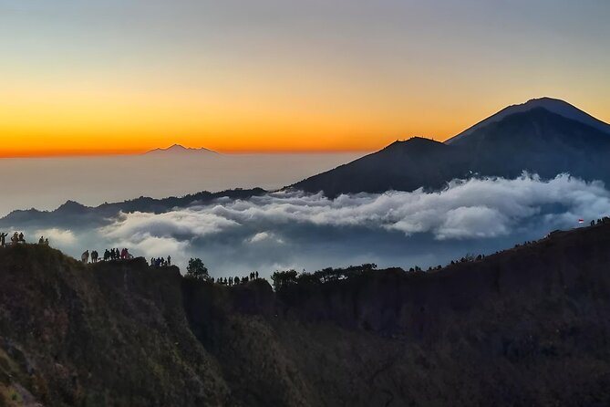 Small Group Mount Batur Sunrise Hike - What’s Included for the Hike: Gear, Water, and Warm Food at the Summit