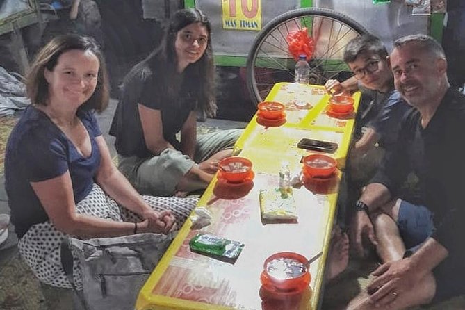 Small-Group Walking and Food Tour by Night in Yogyakarta - Jamu Jawa and herbal drinks that reset your palate