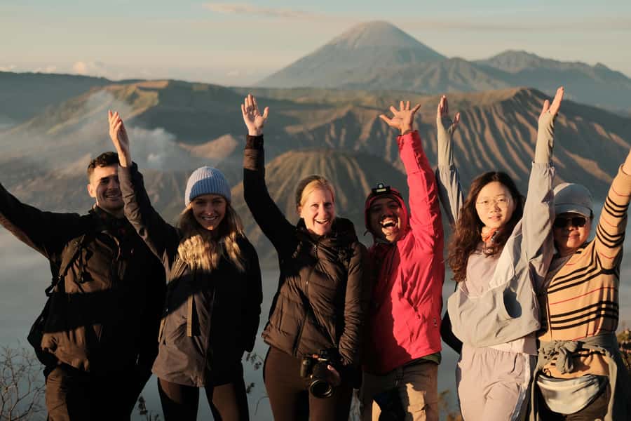 Start From Surabaya: Mount Bromo Sunrise Shared Guided Tour - The 4WD Land Cruiser ride to the sunrise viewpoint