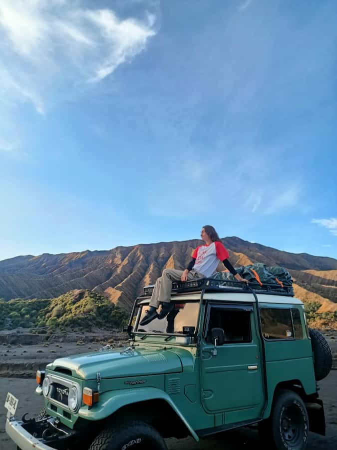 Start: Malang! Bromo Sunrise and Ijen 2D/1N Share Tour - How Day 1 Really Feels: Midnight Pickup, Jeep Roads, and Bromo Crater Views