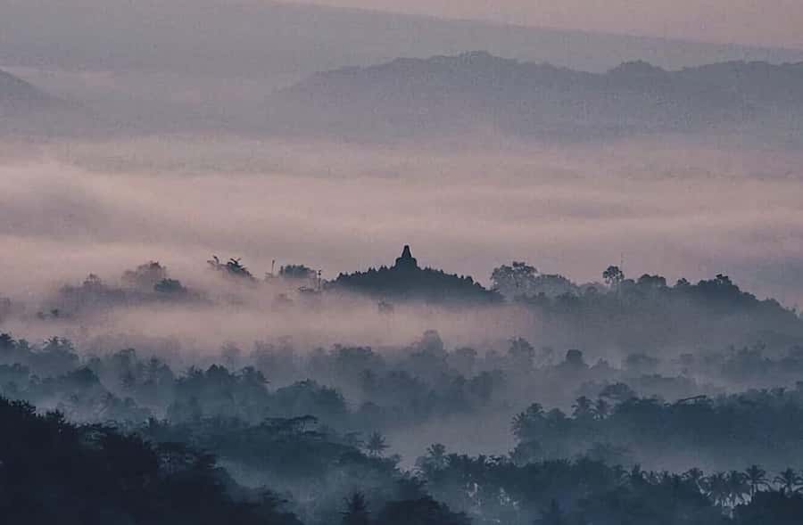 Sunrise Setumbu, Borobudur structure climbing and Prambanan - What This Tour Covers, In Real Terms