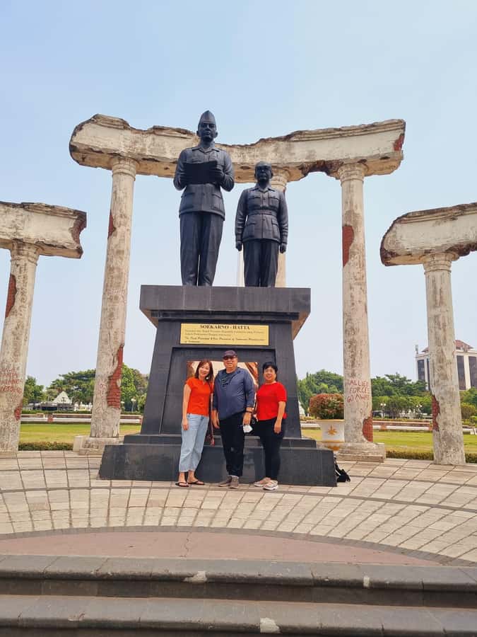 Surabaya Historiculture Private Day Tour - Surabaya Submarine Monument and KRI Pasopati: A Short Visit With Big Impact