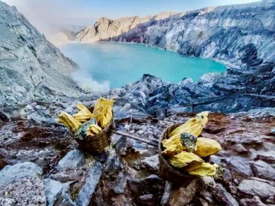Surabaya/Malang: 3-Day Tumpak Sewu Bromo Ijen Volcano Tour