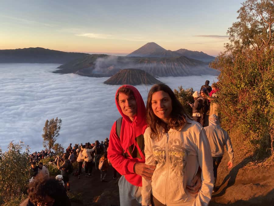 Surabaya: Mount Bromo Sunrise Efficient 1 Day Tour - Key things that make this Bromo sunrise tour work