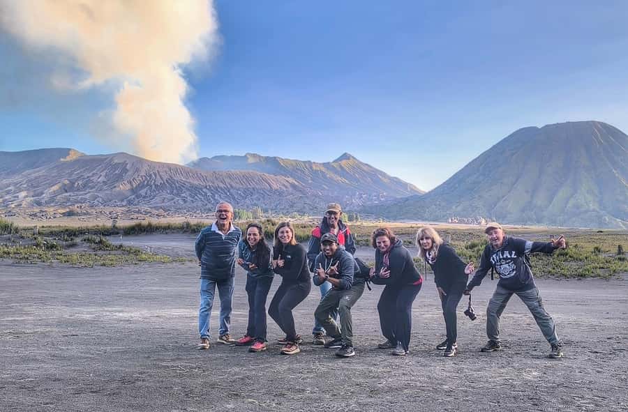 Surabaya: Mount Bromo Sunrise Shared Tour all Included - Sunrise views: what you should expect at dawn