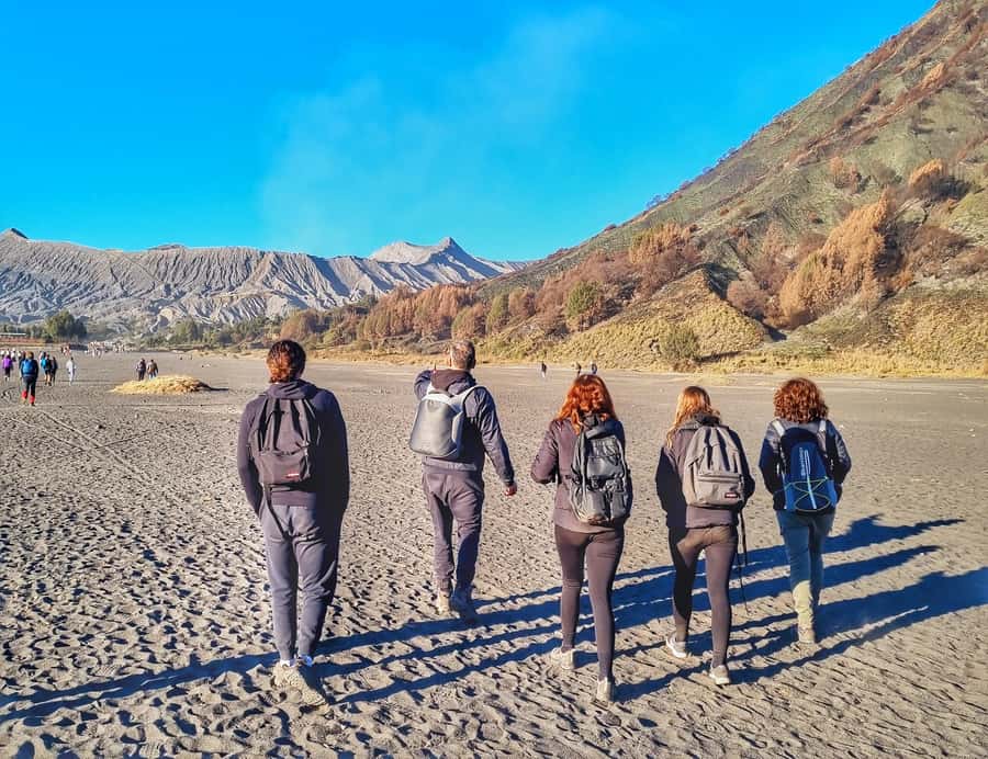 Surabaya: Mount Bromo Sunrise Shared Tour all Included - The sea of sand drive and the Widodaren Hill photo stop
