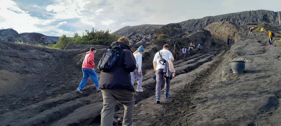 Surabaya or Malang: Mount Bromo Sunrise Share Guided Tour - Tengger Tribe Culture at the Holy Temple Stop