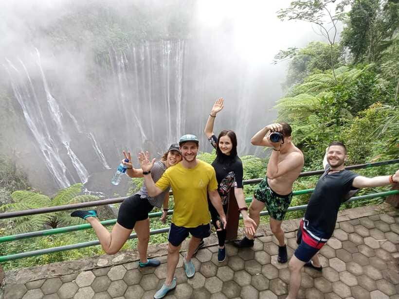 Surabaya or Malang: Tumpak Sewu Waterfall Share Guided Tour - Photo and Comfort Tips That Actually Match This Waterfall Day