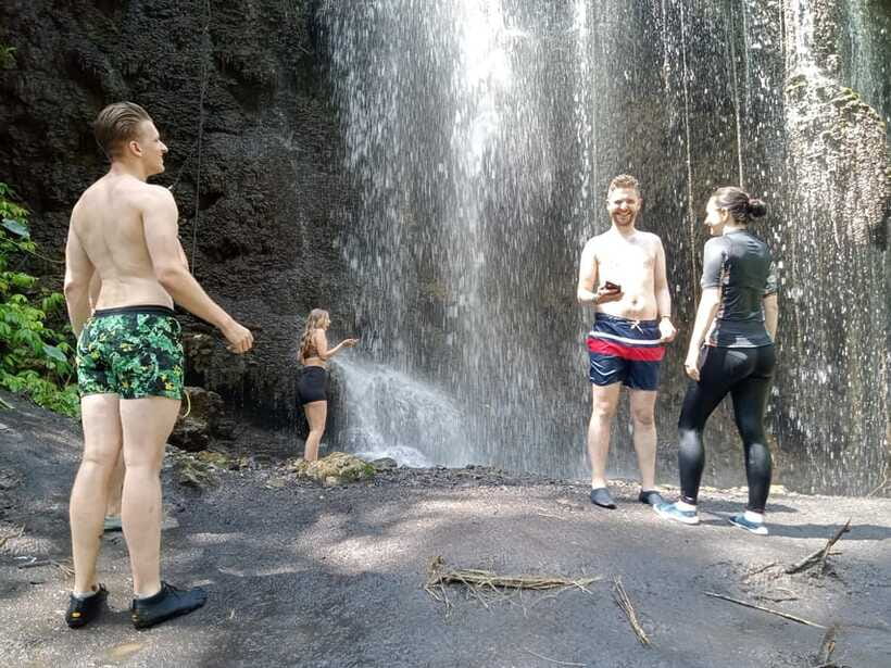 Surabaya or Malang: Tumpak Sewu Waterfall Share Guided Tour - Price and Value: What $40 Covers (and What It Does Not)