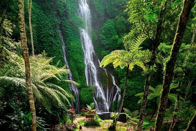 Tanah Lot and North Bali Tour: Scenic Journey - Twin lakes Buyan and Tamblingan: short stops with big views