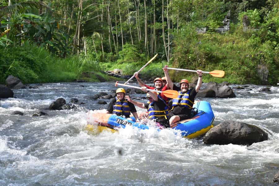 Telaga Waja: White Water Rafting with Lunch - Lunch in the Wilderness: Indonesian Buffet With Real View