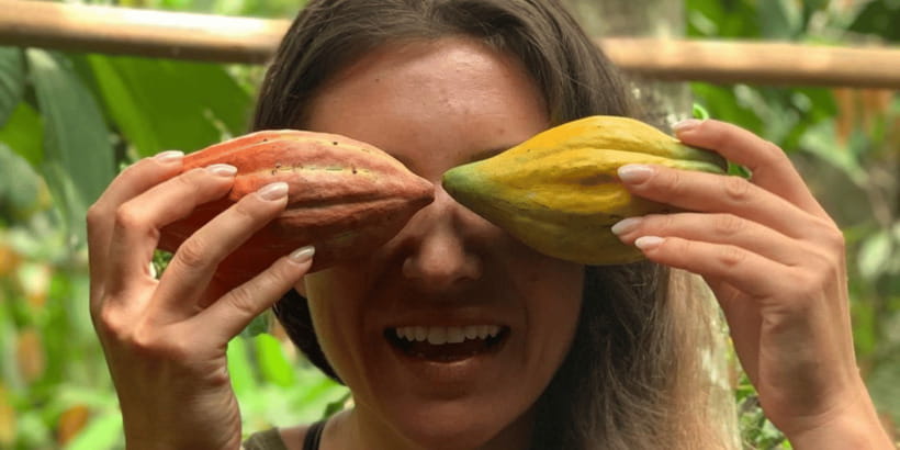 Tetebatu: Rice Fields, Waterfall, & Monkey Forest Day Tour - Coffee, Spices, and Coconut Oil: The Taste Stops That Feel Like a Visit
