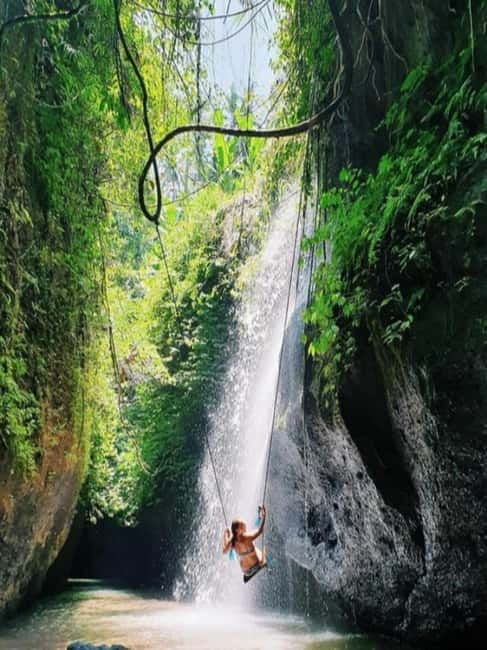 Ubud: 4 Waterfalls Tour with Private Driver - How the Route Works: Pickup, Waterfall Rhythm, and Timing