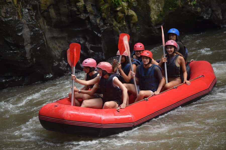 Ubud: Ayung River Guided Rafting Adventure with Lunch - Lunch After Rafting, What the Buffet Gives You (And Why It Matters)