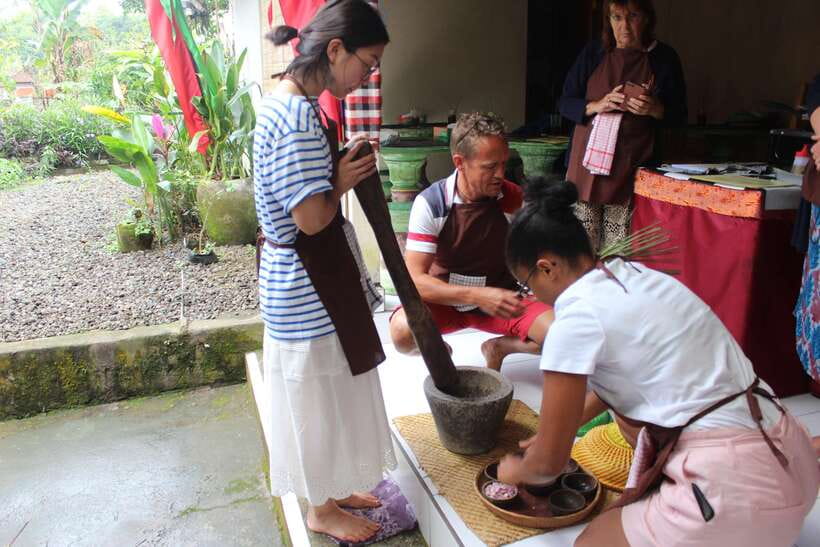 Ubud: Balinese Cooking Class and Market Tour - Ubud Cooking With a Real Market Plan