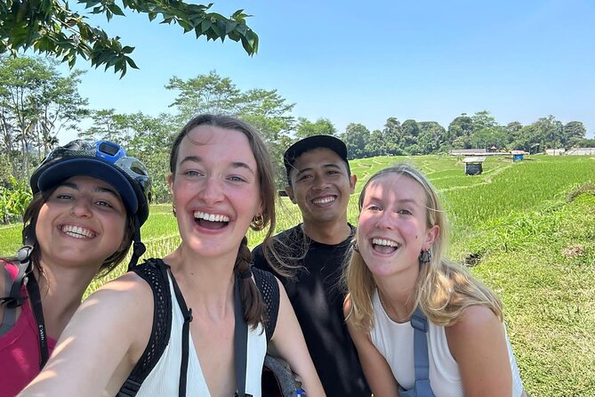 Ubud: Downhill Cycling with Volcano, Rice Terraces, and Meal - School Visit: Seeing the Everyday Side, Not Just the Show