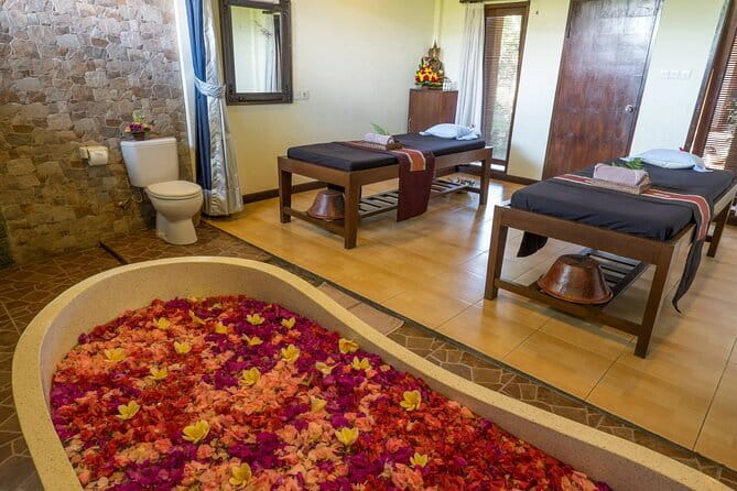 Ubud Luxury Bali Spa Package with amidst rice fields - How the Treatment Moves From Body Paste to Soft Skin