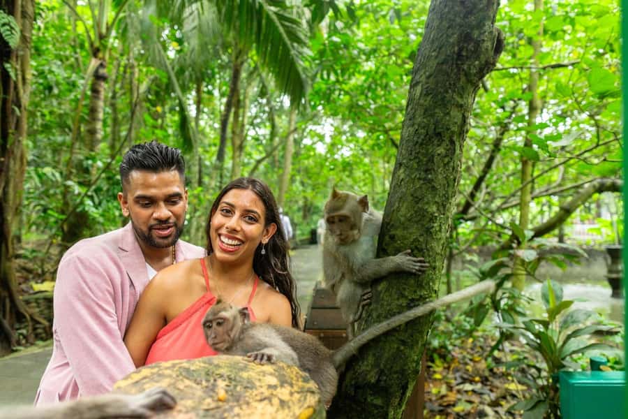 Ubud Monkey Forest, Temple, Rice Terrace and Waterfall Tour - Tirta Empul Holy Water Temple: a quieter, spiritual stop