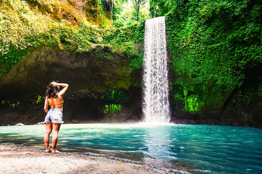 Ubud: Spectacular Waterfalls Tour - Rain, rain gear, and how this tour handles weather reality