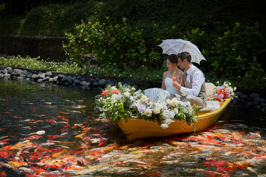 Ubud: The Original Koi Fish Yellow Boat Photo Moment - Key highlights worth aiming for