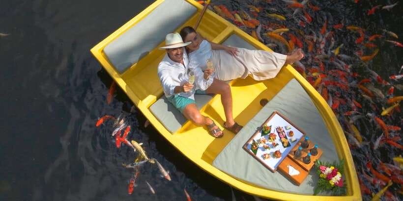 Ubud: The Original Koi Fish Yellow Boat Photo Moment - Price and value for a private boat for up to two
