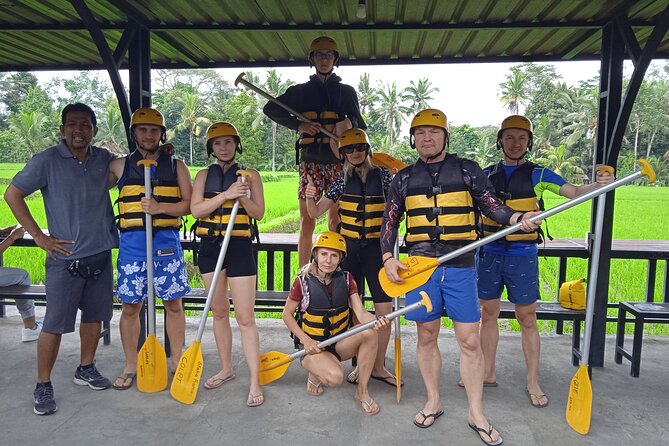 Ubud White Water Rafting on the Ayung River with Pickup & Lunch - Guides and skippers: why their style is the real difference