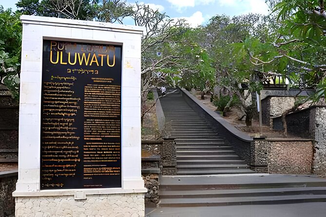 Uluwatu Sunset,Kecak Dance and Diner Seafood In Jimbaran - Timing Tips That Can Save Your Sunset Photos