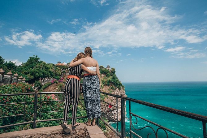 Uluwatu Sunset, Kecak Dance, and Dinner Jimbaran Beach - Price and logistics: what you are really paying for
