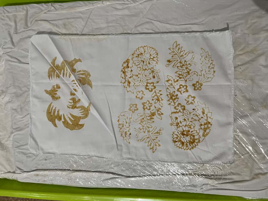 Yogyakarta: Batik Making Class with Expert - The wax removal and the part many first-timers forget