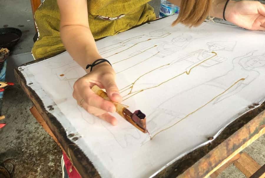 Yogyakarta: Batik Painting Workshop - What to wear and how to avoid dye drama