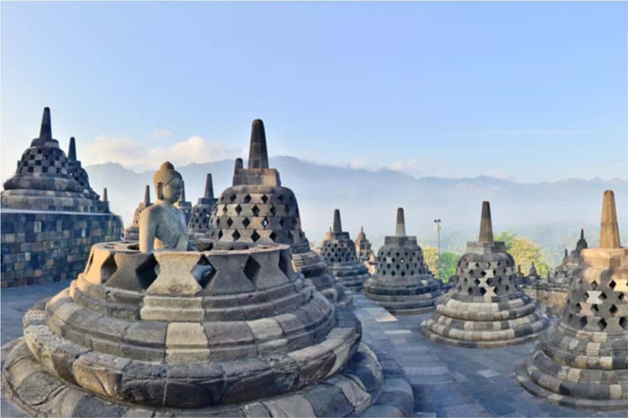 Yogyakarta: Borobudur 5-hour Tour with Climb-up & Transfers - The Borobudur guided walk: what you’ll see and why it’s arranged that way