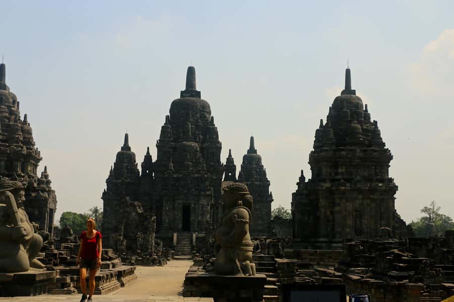 Yogyakarta: Borobudur Climb Top & Prambanan, Ticket Include - Stop 1: Borobudur Temple, guided sightseeing plus a limited top climb