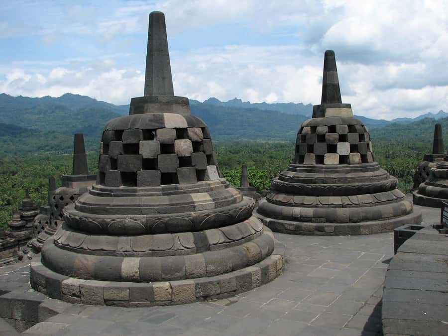 Yogyakarta: Borobudur Climb Top & Prambanan, Ticket Include - Price and value: $137 per person, and where it makes sense