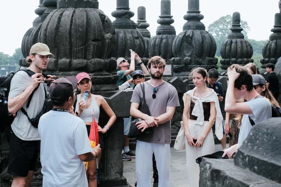 Yogyakarta: Borobudur Climb-up and Prambanan Guide Tour - Where You End the Day, Drop-Offs, and Staying Practical With Your Evening