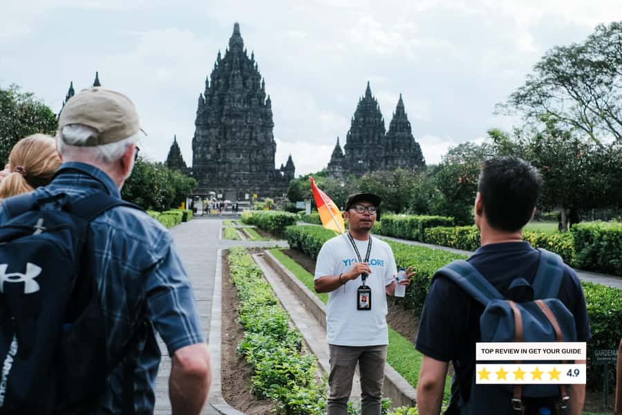 Yogyakarta: Borobudur Climb-up and Prambanan Guide Tour - A Long Day With Big Payoff, Start Point and First Van Ride