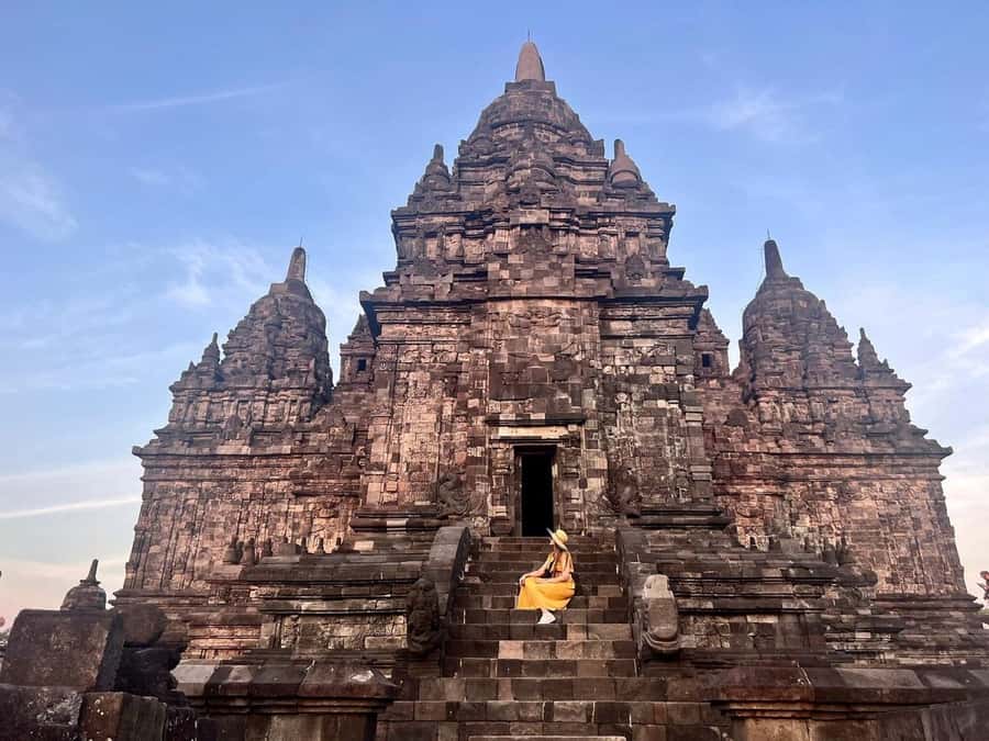 Yogyakarta: Borobudur ClimbUp (sunrise option) & Prambanan - Key highlights worth planning for