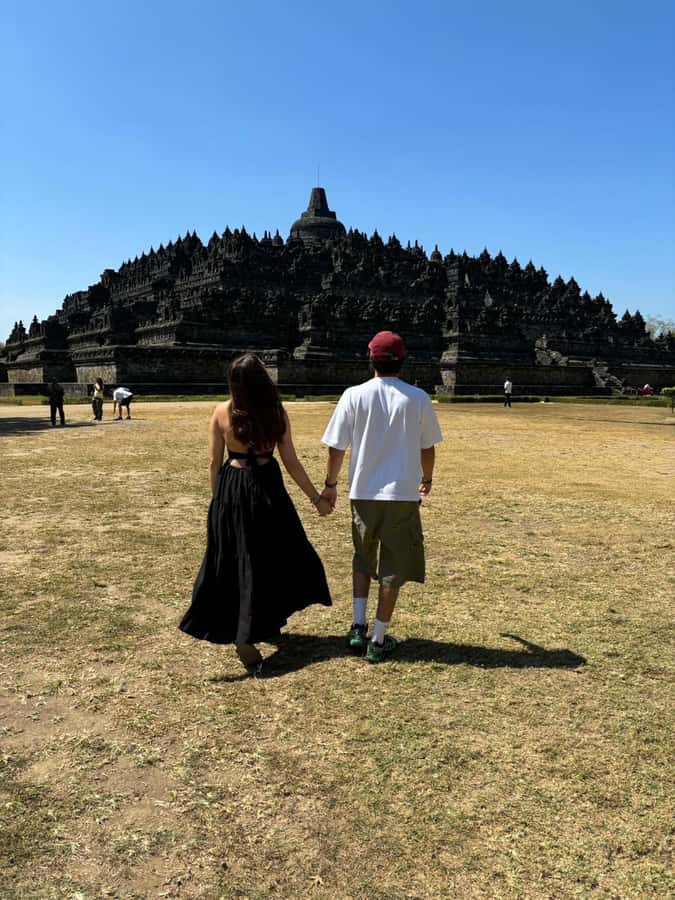Yogyakarta: Borobudur ClimbUp (sunrise option) & Prambanan - The morning run from Yogyakarta: early start, smarter time