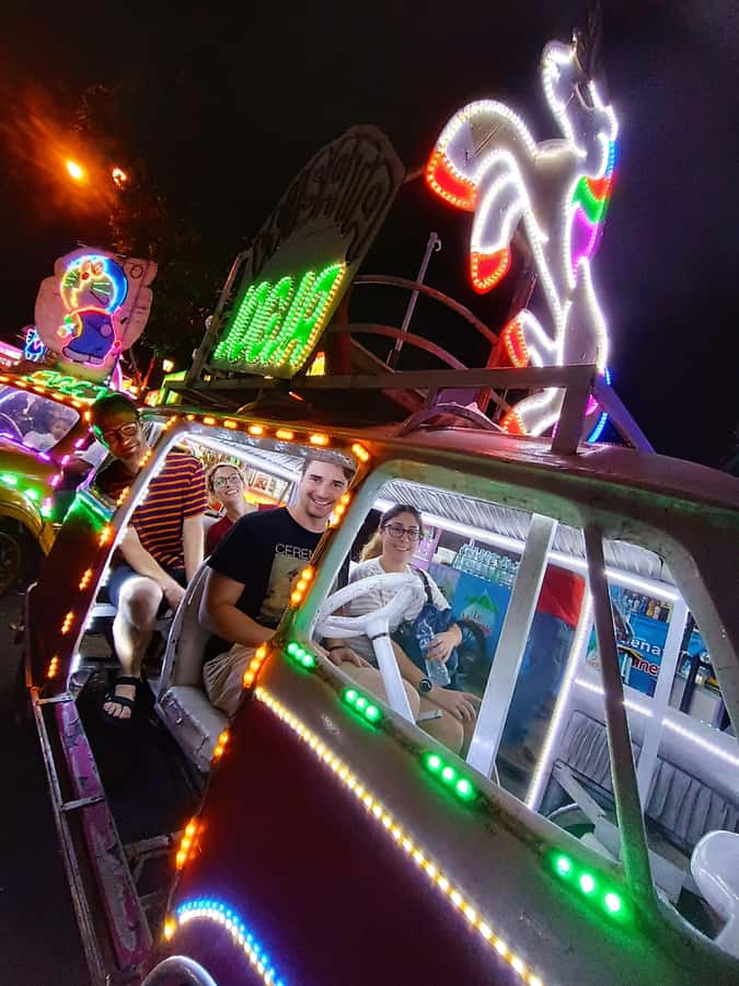 Yogyakarta: Nighttime Walk and Food Tour - Jalan Brigjen Katamso: more tasting, and a lesson in eating well
