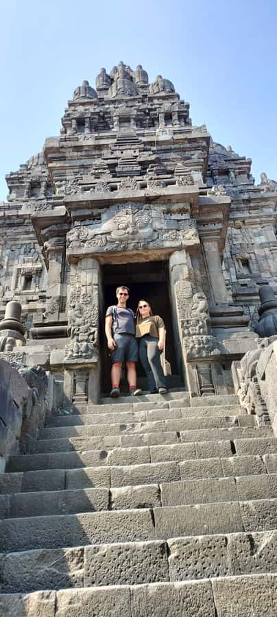 Yogyakarta : prambanan temple sunset with expert local guide - The sunset window between the temples: how to get the most out of it