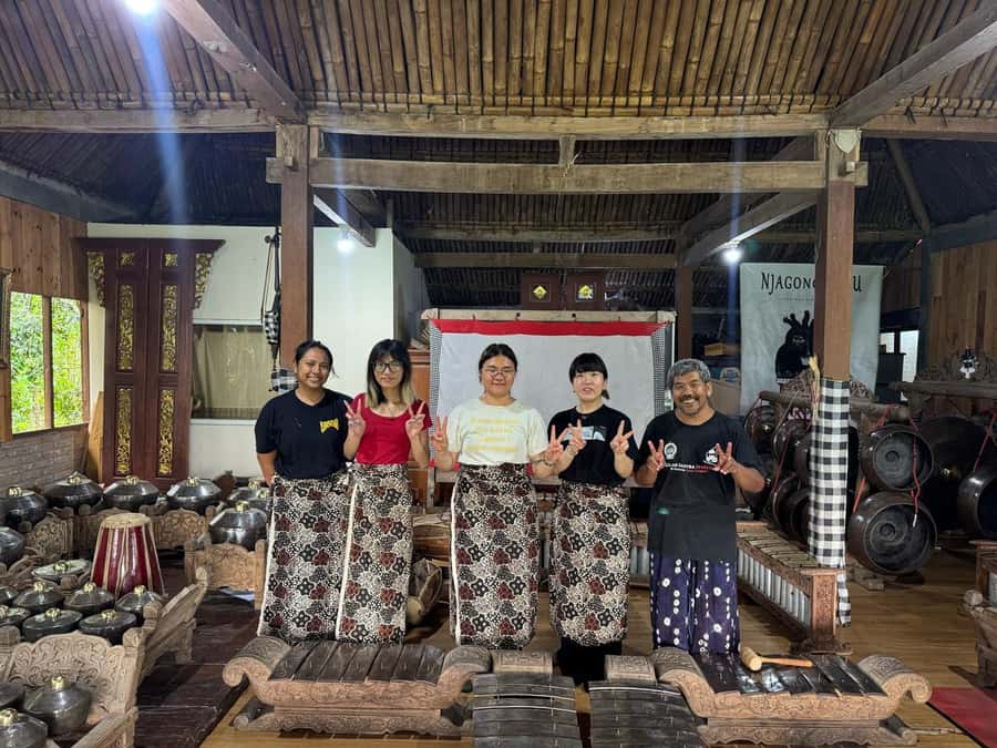 Yogyakarta: Private Gamelan Experience - Your hands-on plan: 3 to 4 pieces, rotating instruments