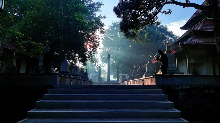 Yogyakarta: Sunrise Borobudur & Prambanan, with lunch option - A few smart tips to make your day smoother