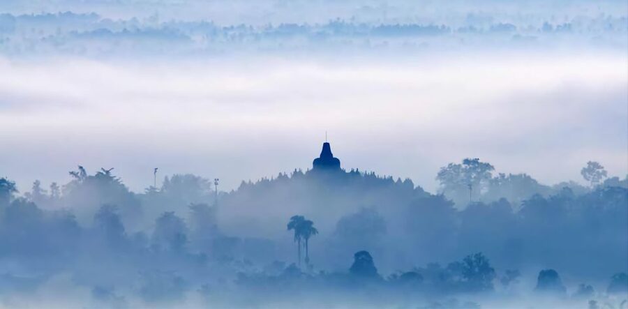 Yogyakarta: Sunrise Borobudur & Prambanan, with lunch option - Prambanan after Borobudur: shifting from Buddhist terraces to Hindu spires